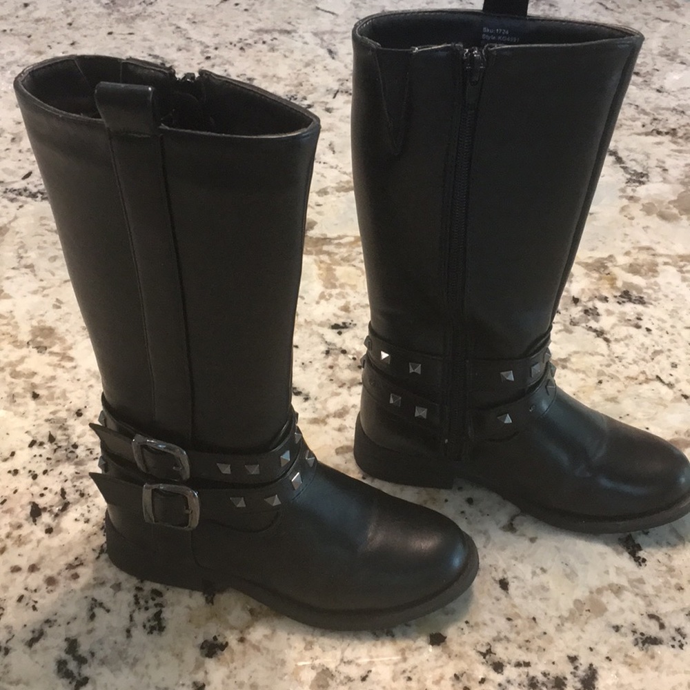 Girls black faux leather boot